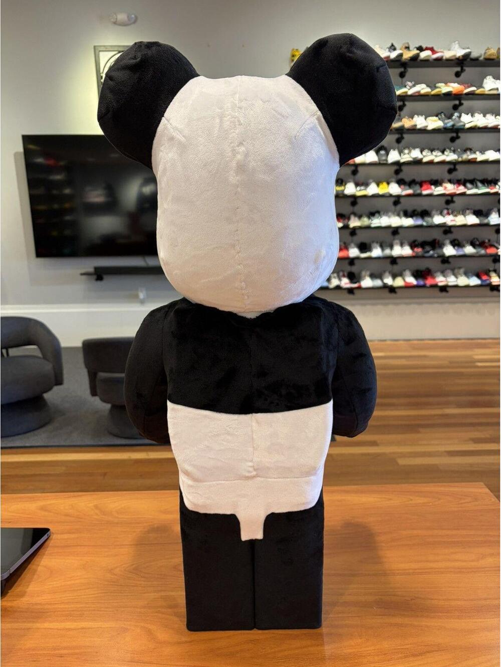 BearBrick X CLOT Panda 1000% - Picture 4 of 7